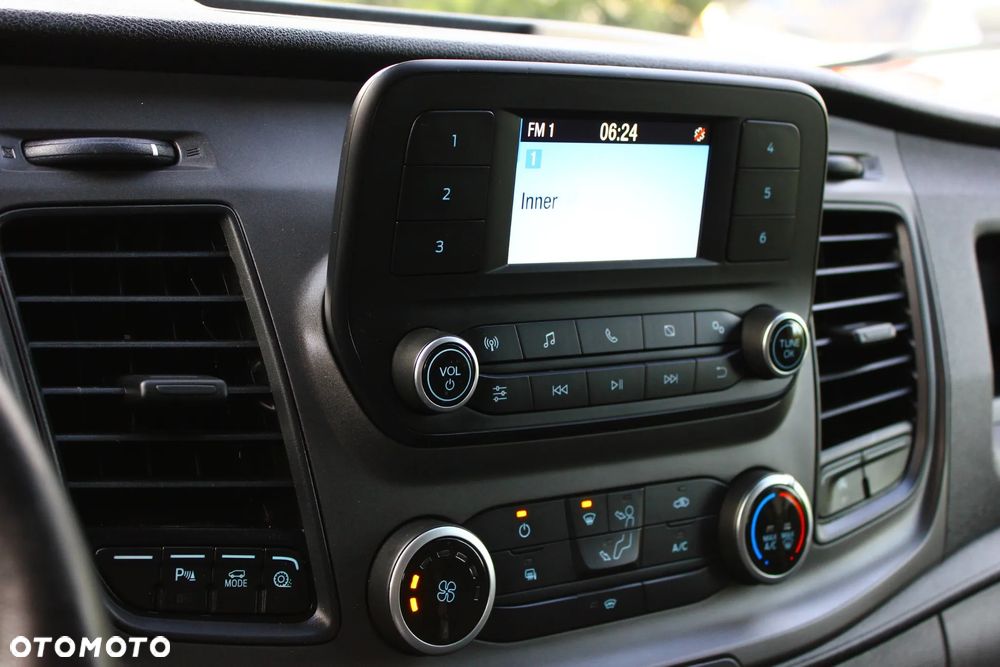 Ford TRANSIT  2.0 TDCI 130KM L2H2 BLASZAK 3 OSOBOWY - 23