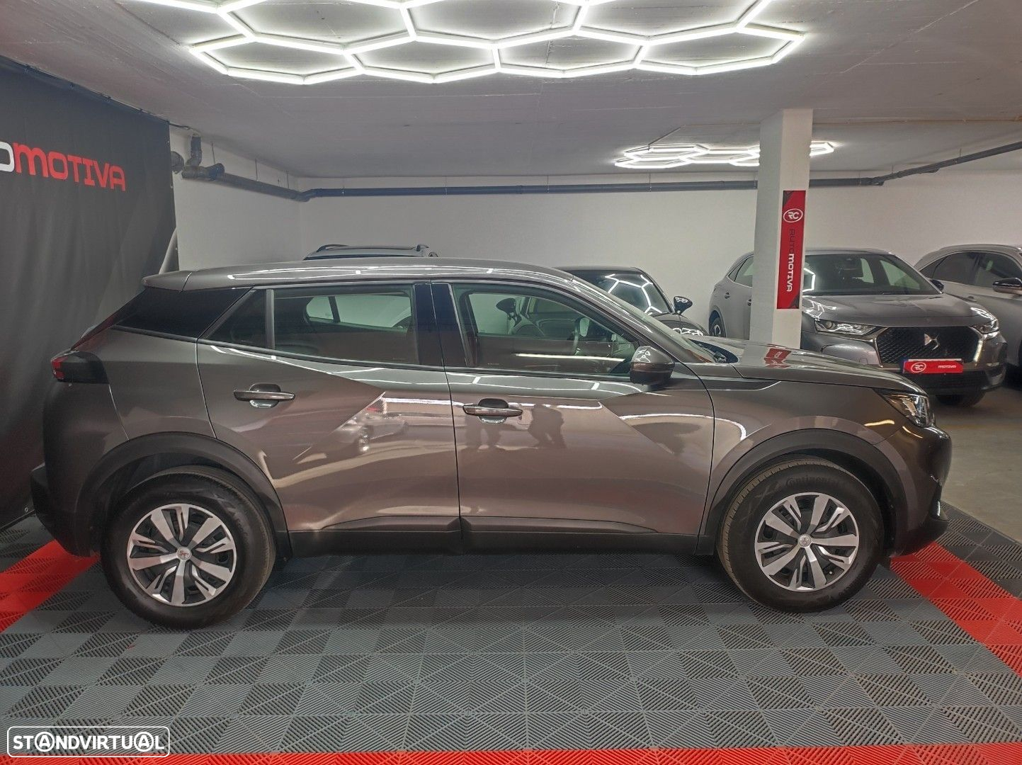 Peugeot 2008 1.2 PureTech Active - 4