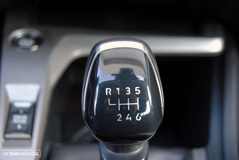 Peugeot 308 1.2 PureTech Active Pack - 26