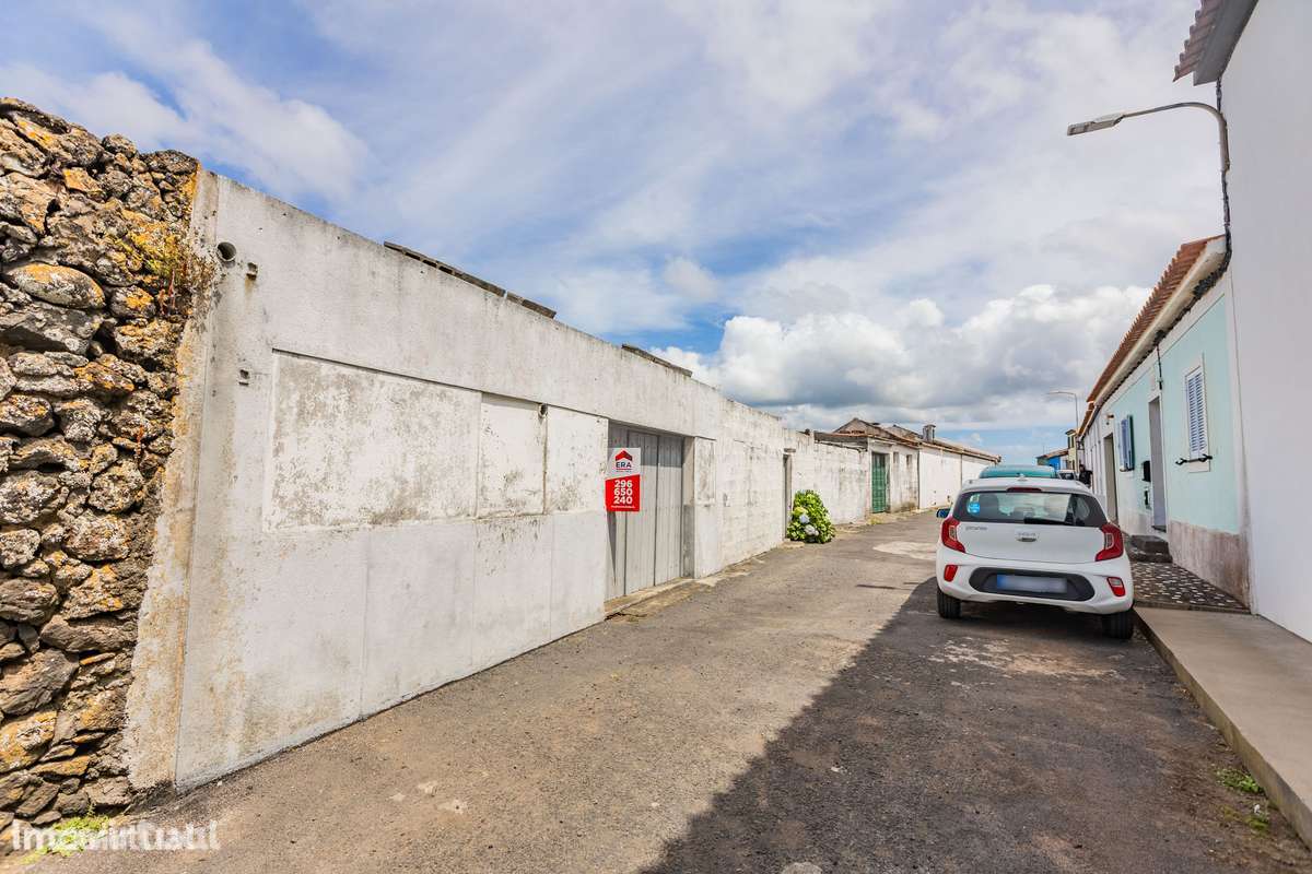 Garagem - Calhetas (Oportunidade) - Grande imagem: 3/25
