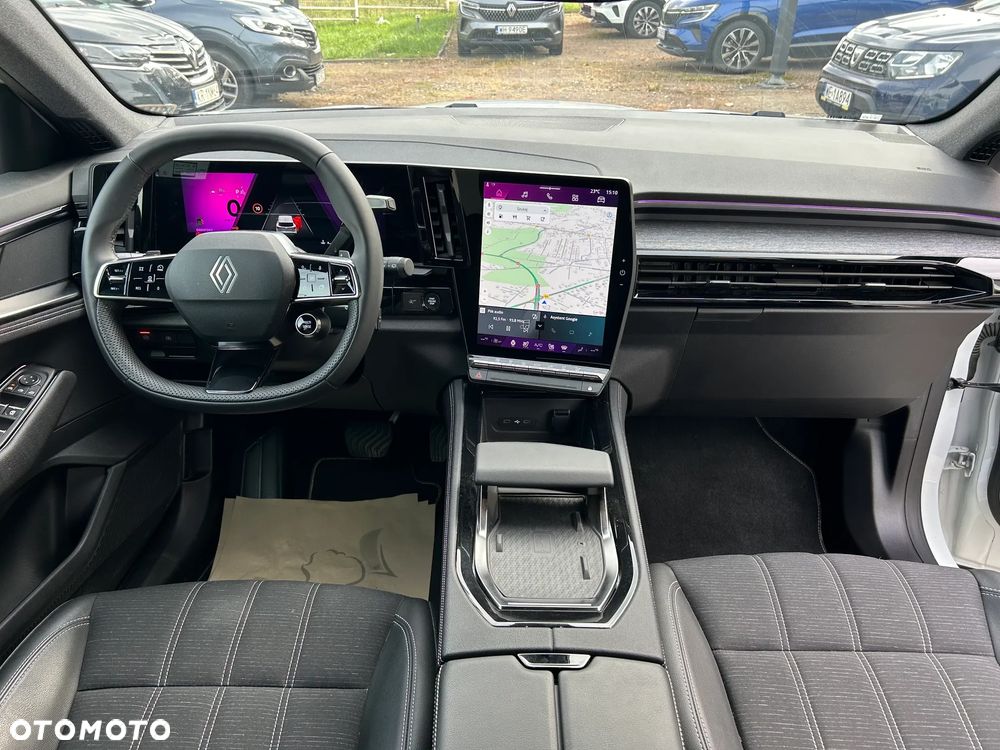 Renault Austral 1.3 TCe mHEV Techno - 17