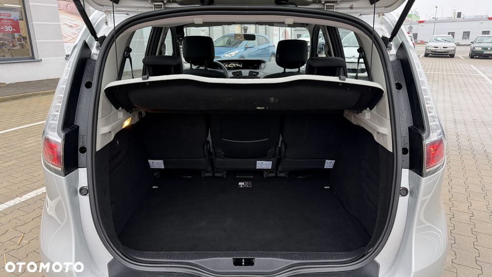 Renault Scenic 1.6 16V 110 TomTom Edition - 25