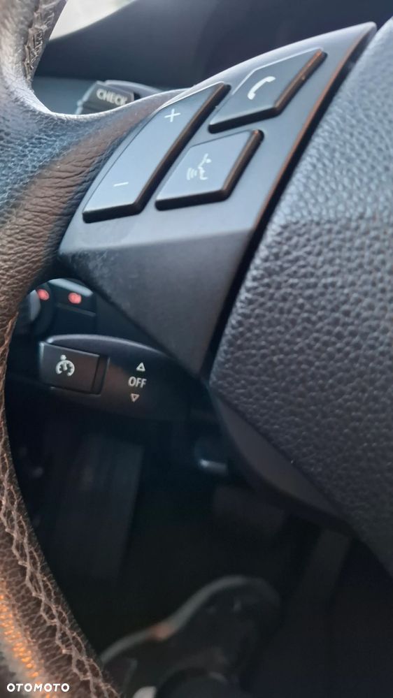 BMW Seria 5 525i - 17