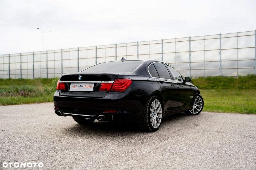 BMW Seria 7 - 7