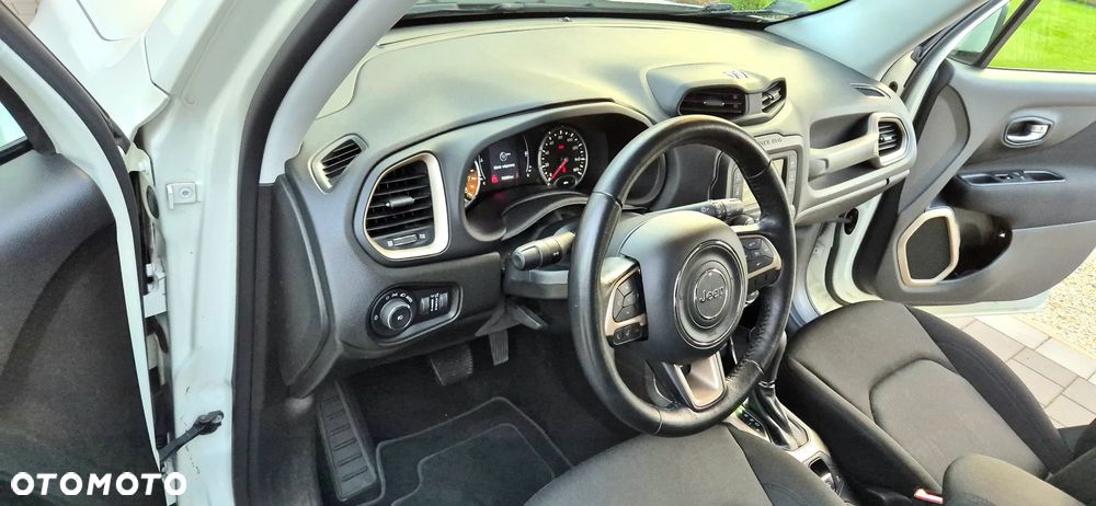 Jeep Renegade - 21