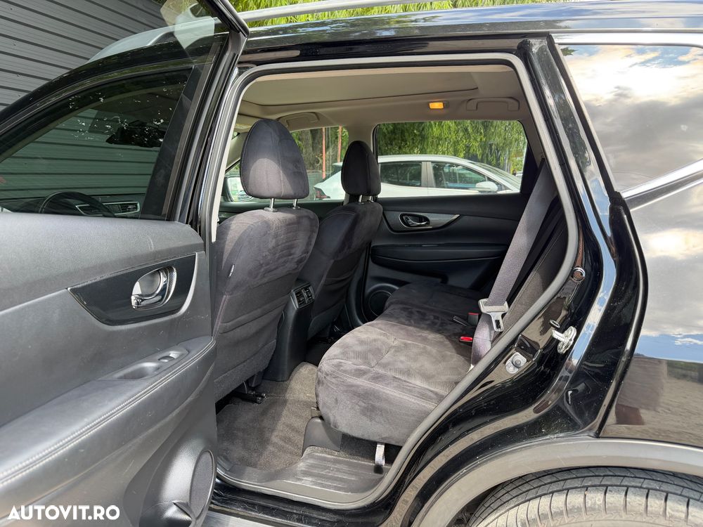 Nissan X-Trail 1.6 dCi N-Connecta - 16