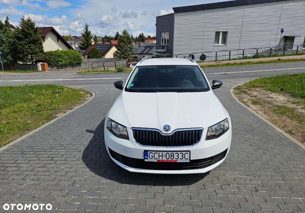 Skoda Octavia - 2