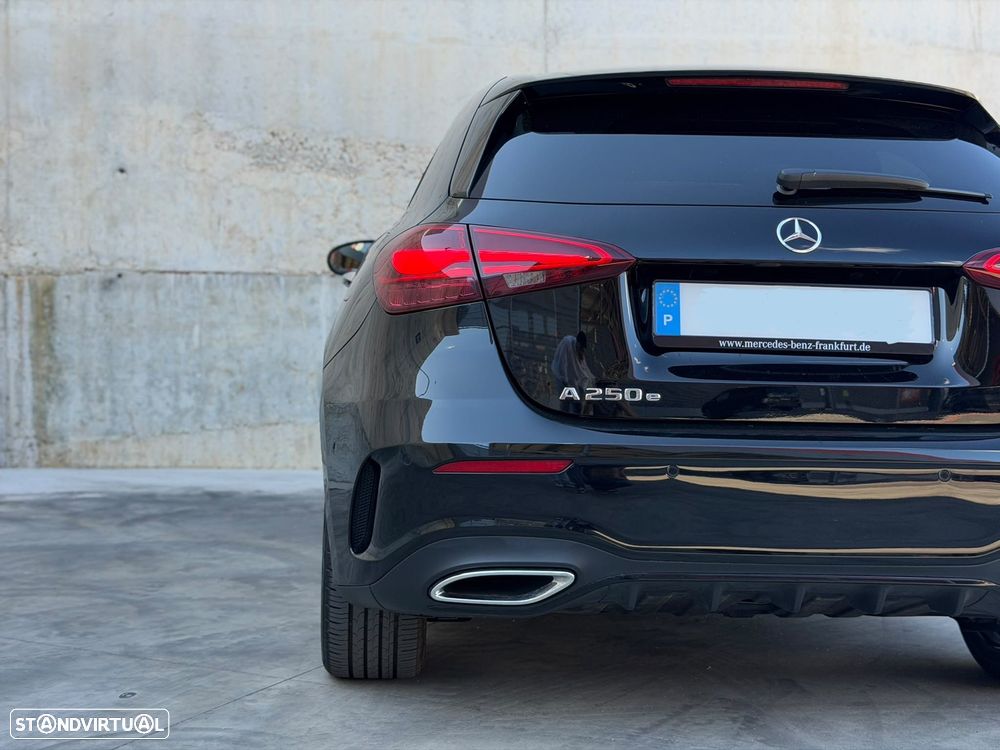 Mercedes-Benz A 250 e AMG Line - 7
