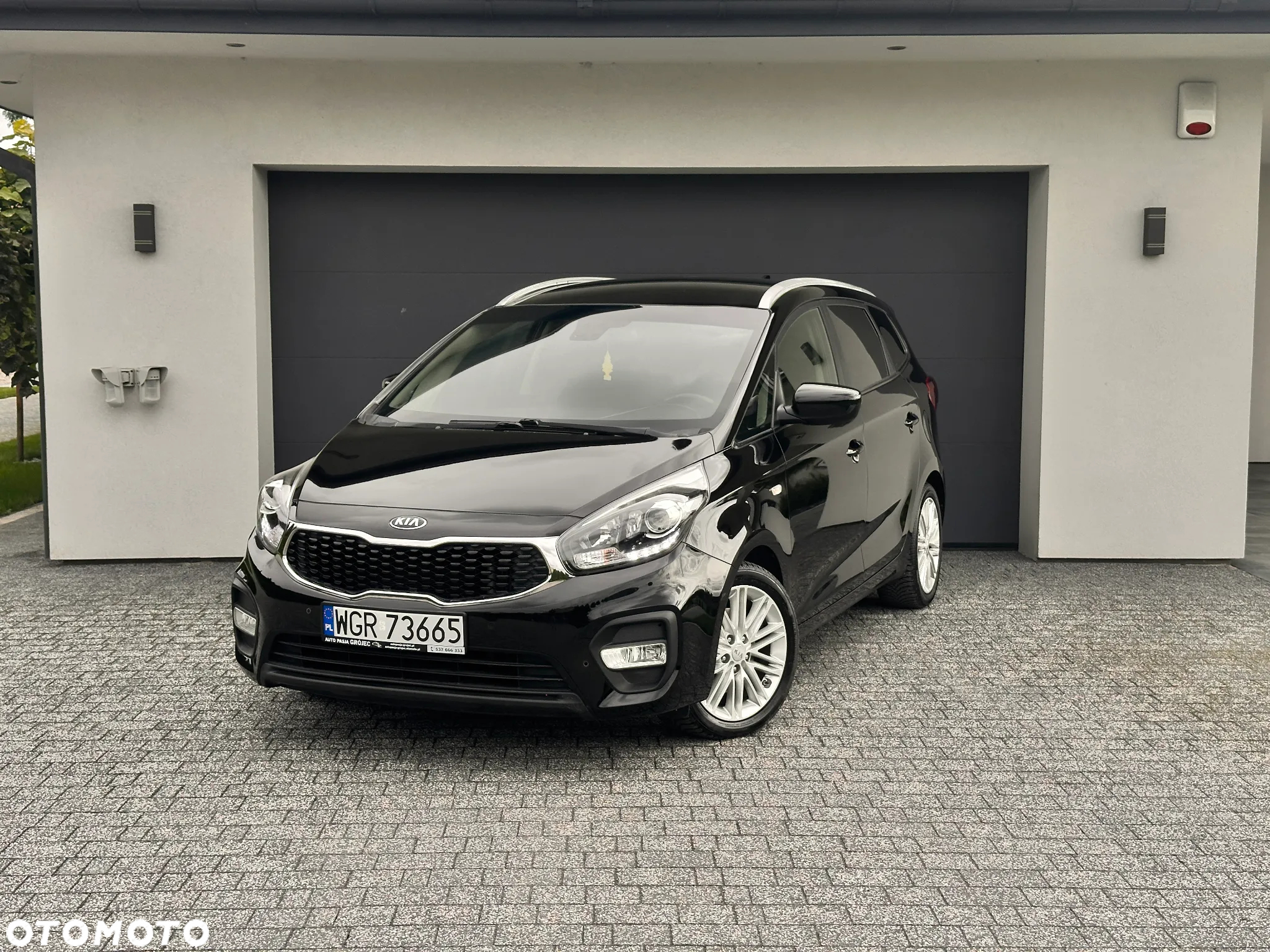 Kia Carens 1.7 CRDi L 7os - 2