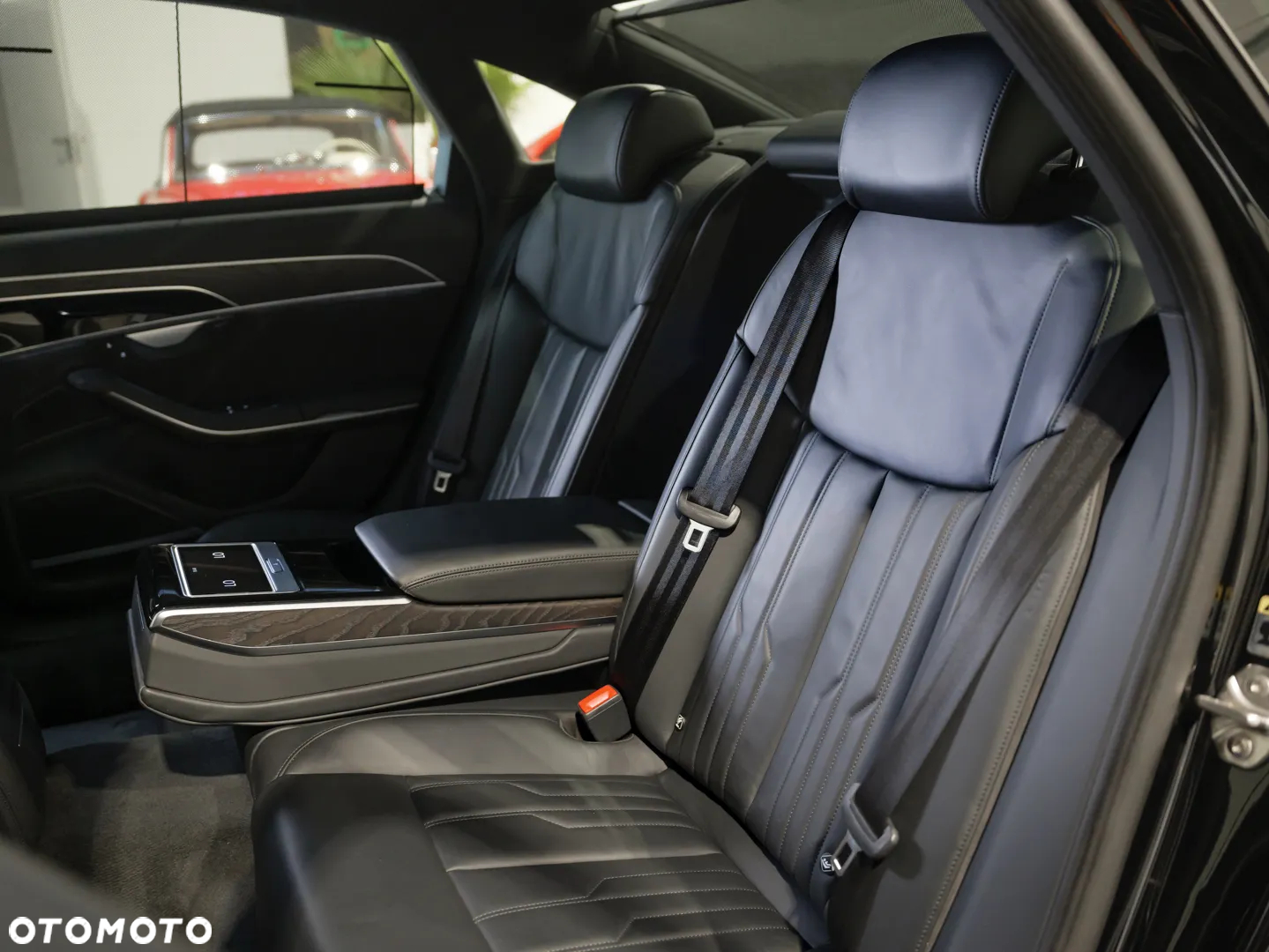 Audi A8 - 21