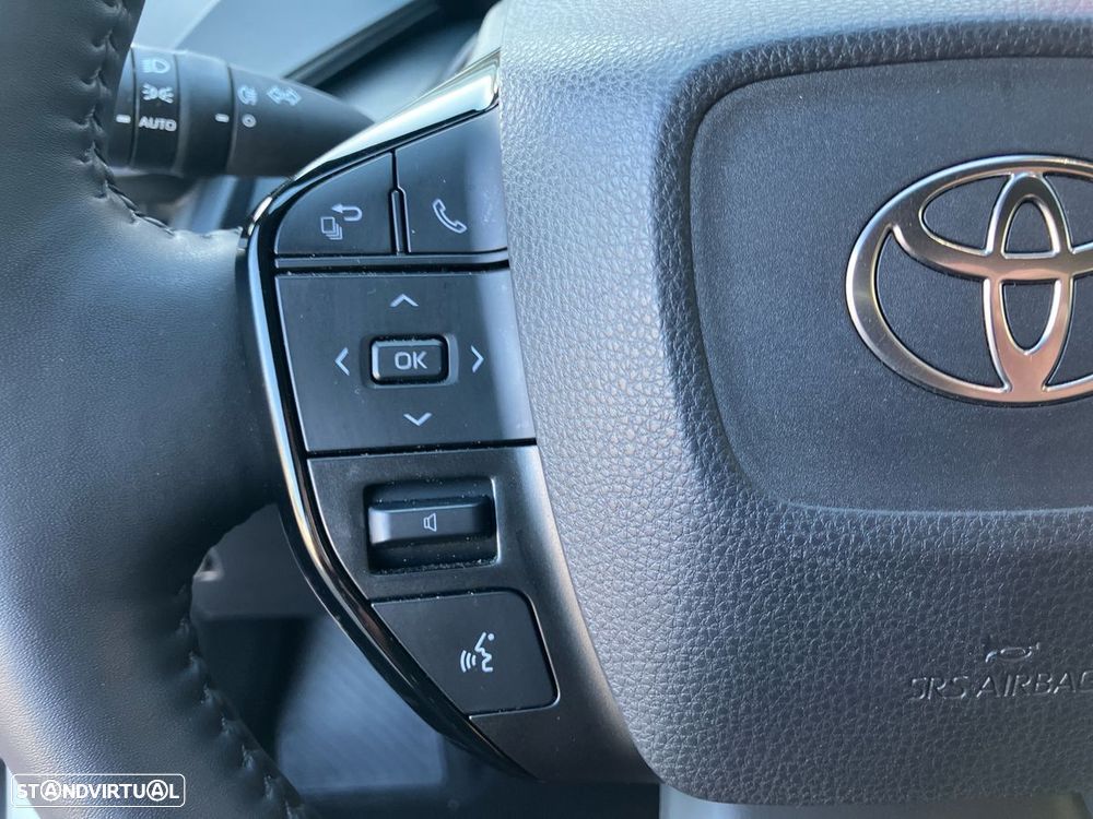Toyota Prius - 32