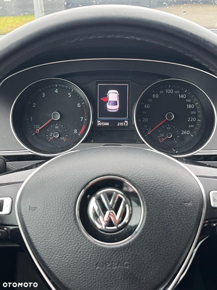 Volkswagen Passat 1.4 TSI BMT ACT Comfortline - 11