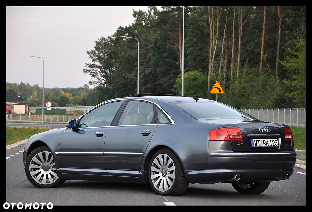 Audi A8 - 3