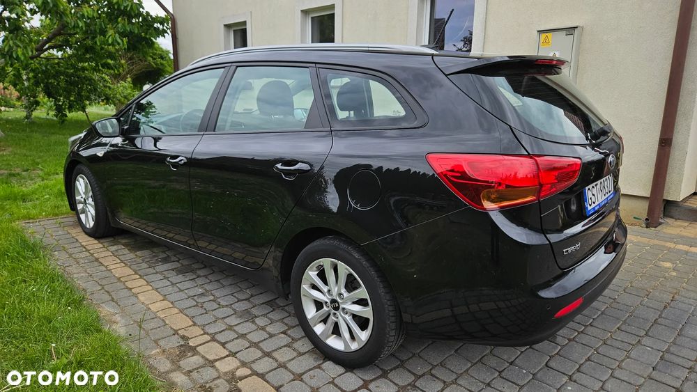 Kia Ceed 1.6 CRDi M DCT - 2