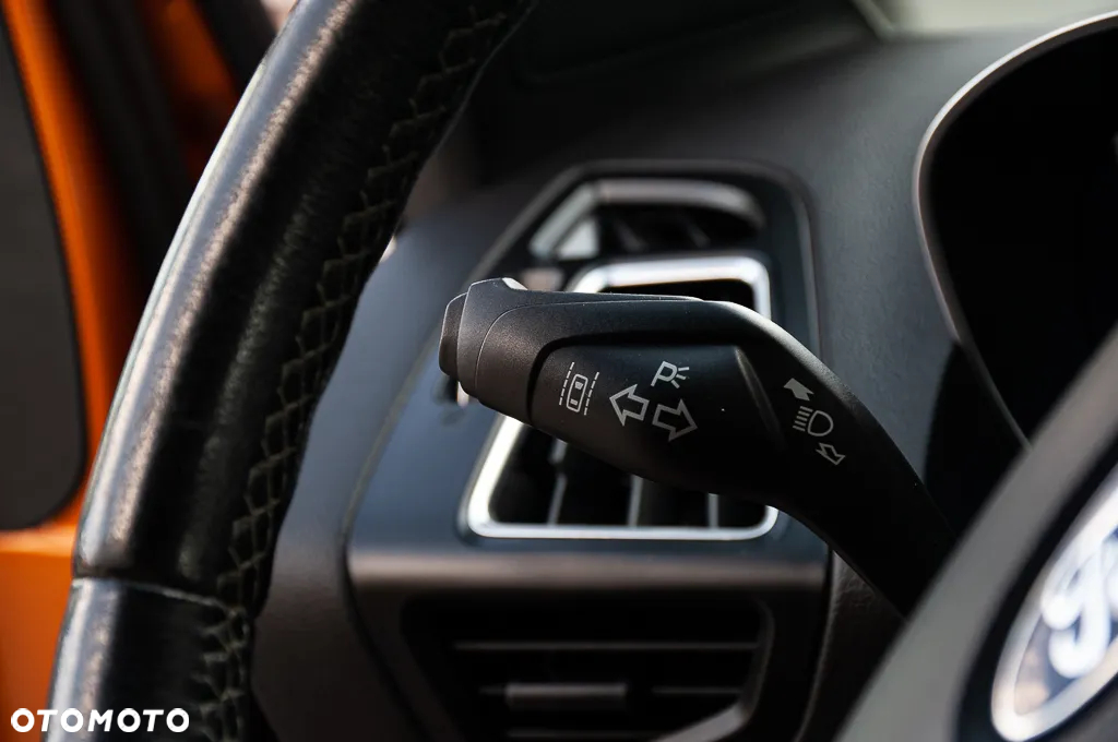 Ford Kuga 1.5 EcoBoost 2x4 Individual - 35