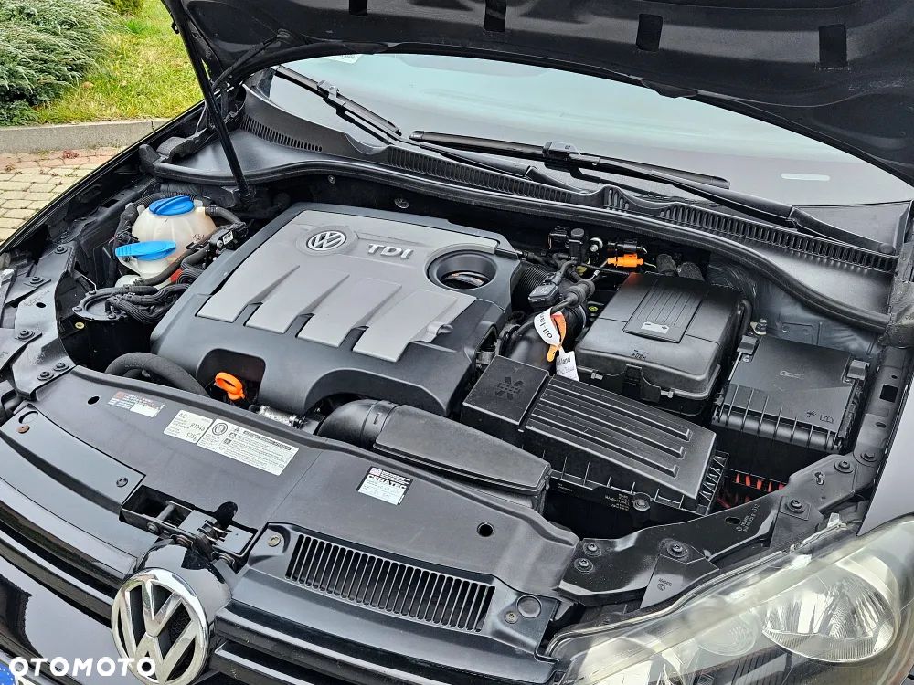 Volkswagen Golf 1.6 TDI DPF BlueMotion Technology MATCH - 38