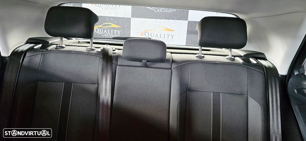 VW T-Roc 1.0 TSI T-ROC@pt - 8