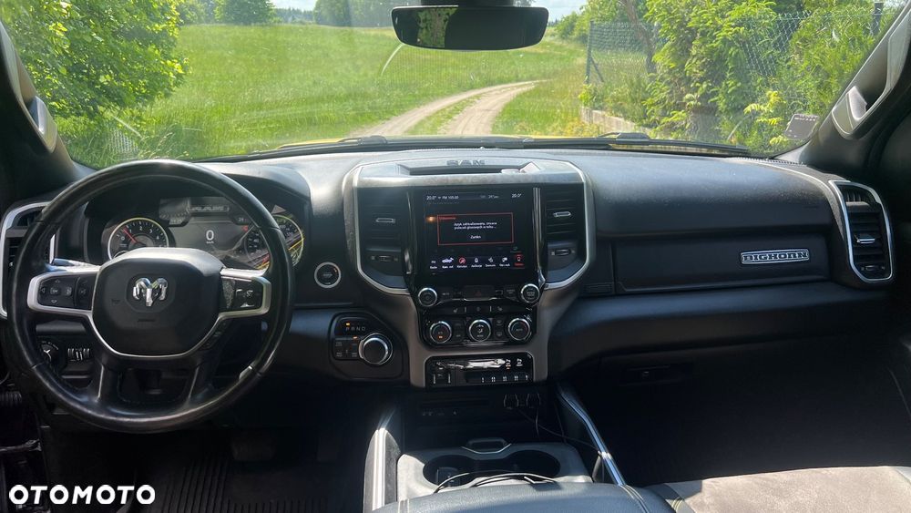 RAM 1500 Crew Cab Shortbed Bighorn - 15