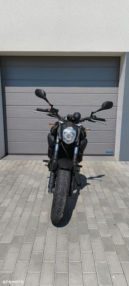 Yamaha MT - 4