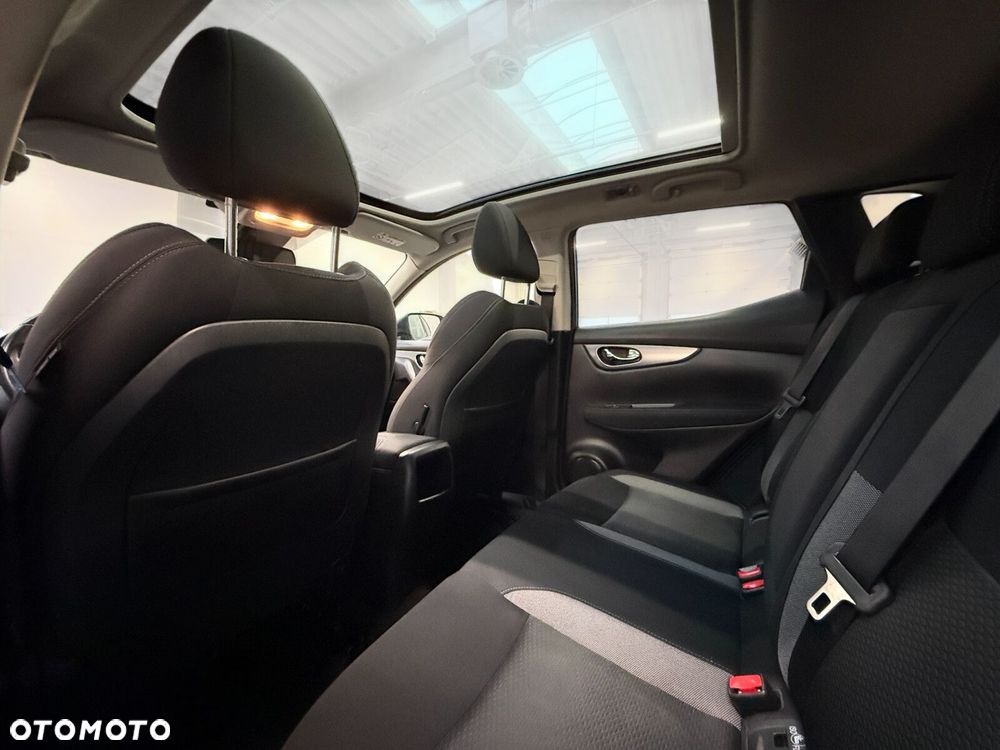 Nissan Qashqai 1.2 DIG-T Acenta Xtronic - 24