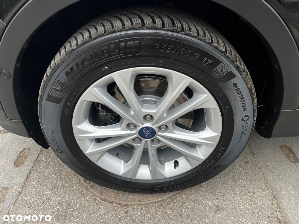 Ford Kuga 2.0 TDCi FWD Titanium Plus - 18