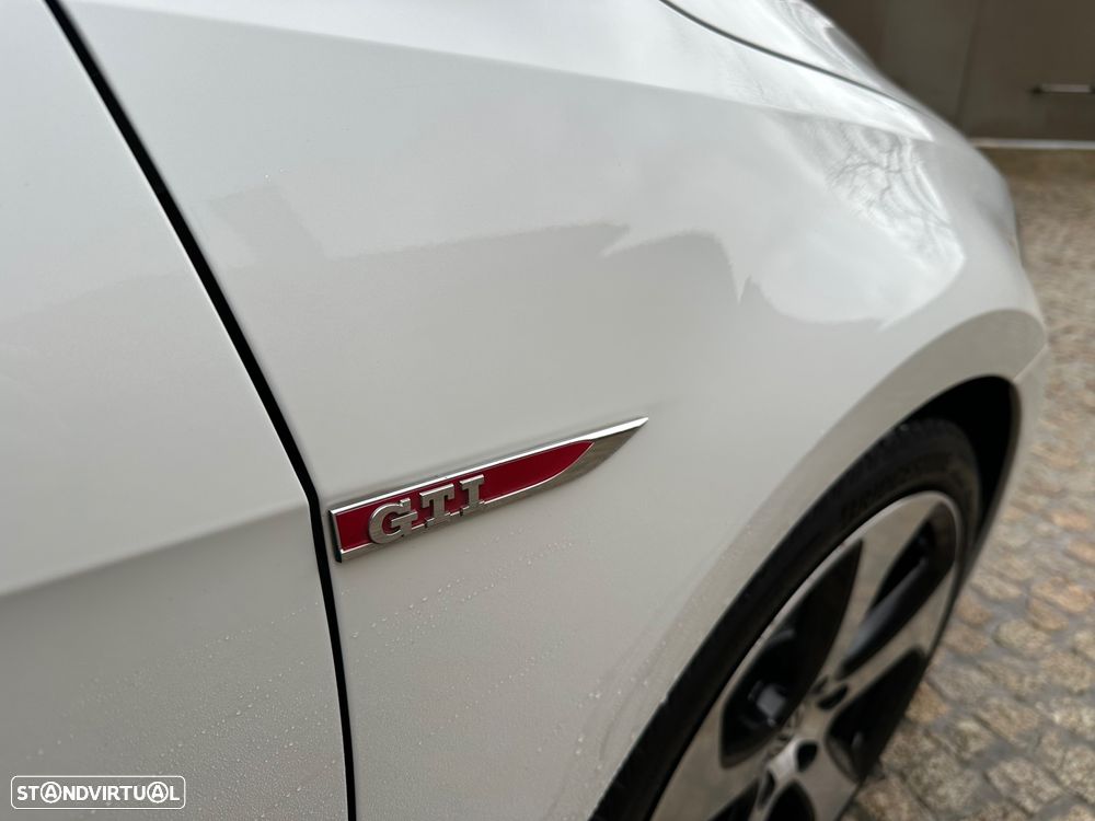 VW Golf 2.0 TSi GTi Performance - 20