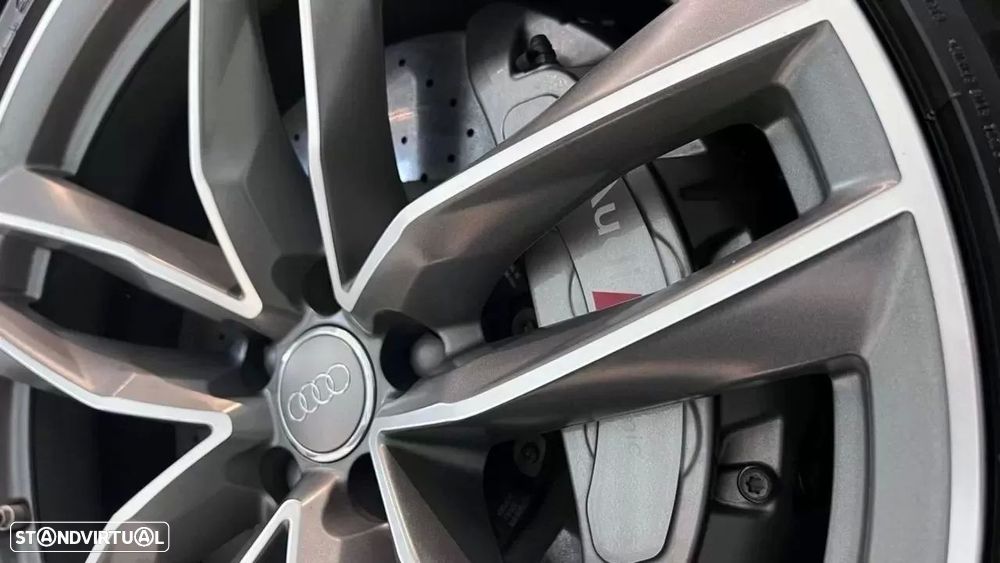 Audi RS6 Avant 4.0 TFSi quattro Tiptronic - 19