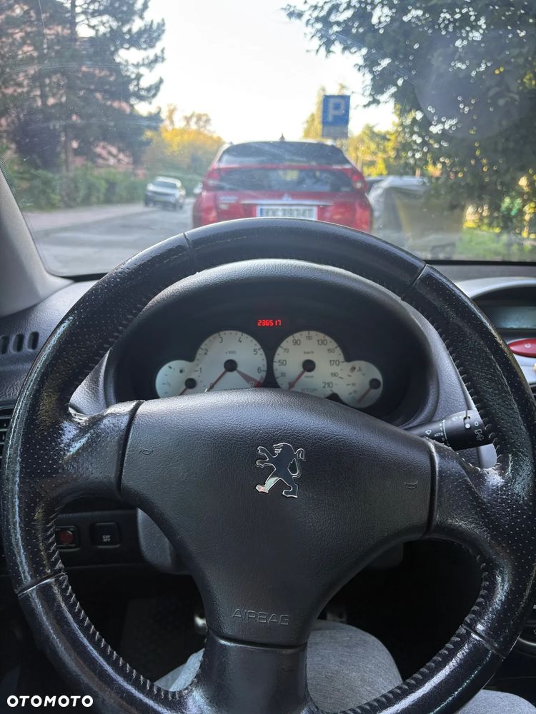 Peugeot 206 1.6 Quiksilver - 5