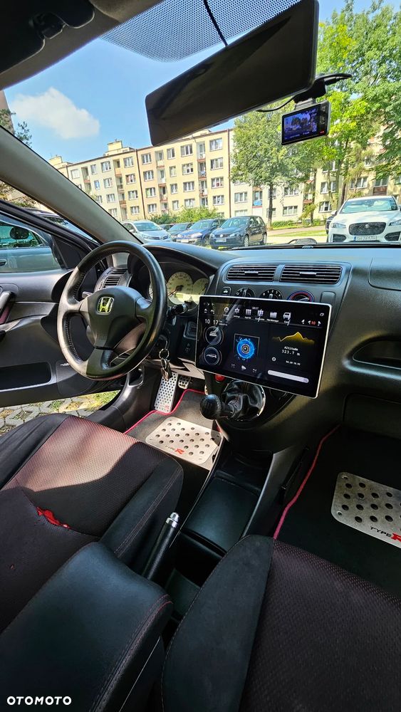 Honda Civic 1.4i S - 10