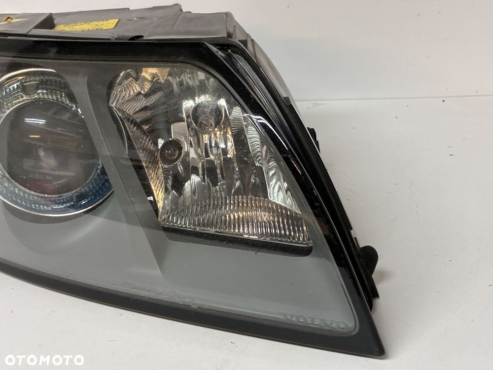 VOLVO S40 V50 LAMPA PRZÓD PRZEDNIA PRAWA  EUROPA 30678917 XENON SOCZEWKA - 6