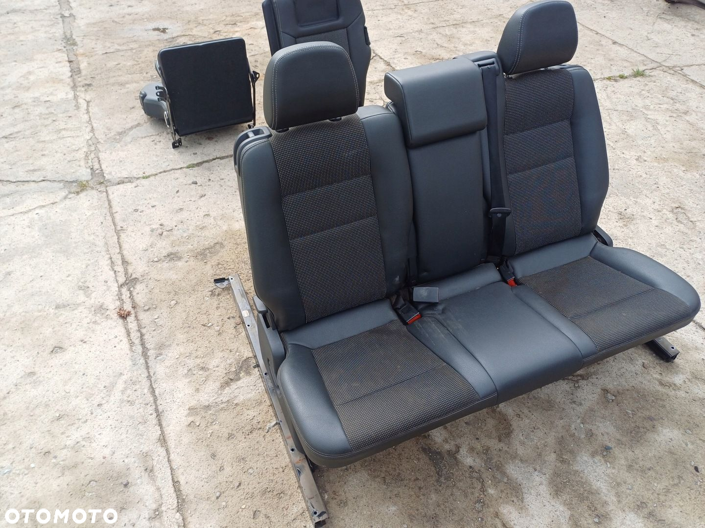 fotele fotel kanapa 7 osob OPEL ZAFIRA B 05-08R - 11