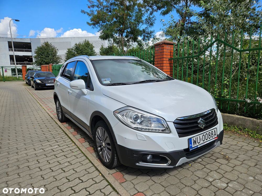 Suzuki SX4 S-Cross 1.6 Premium Plus - 1