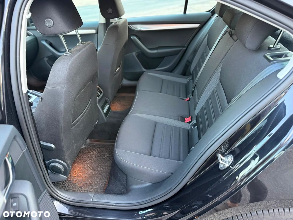 Skoda Octavia 1.6 TDI Ambition - 7
