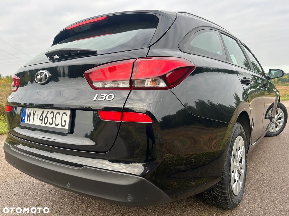Hyundai i30 1.5 DPI Modern - 1