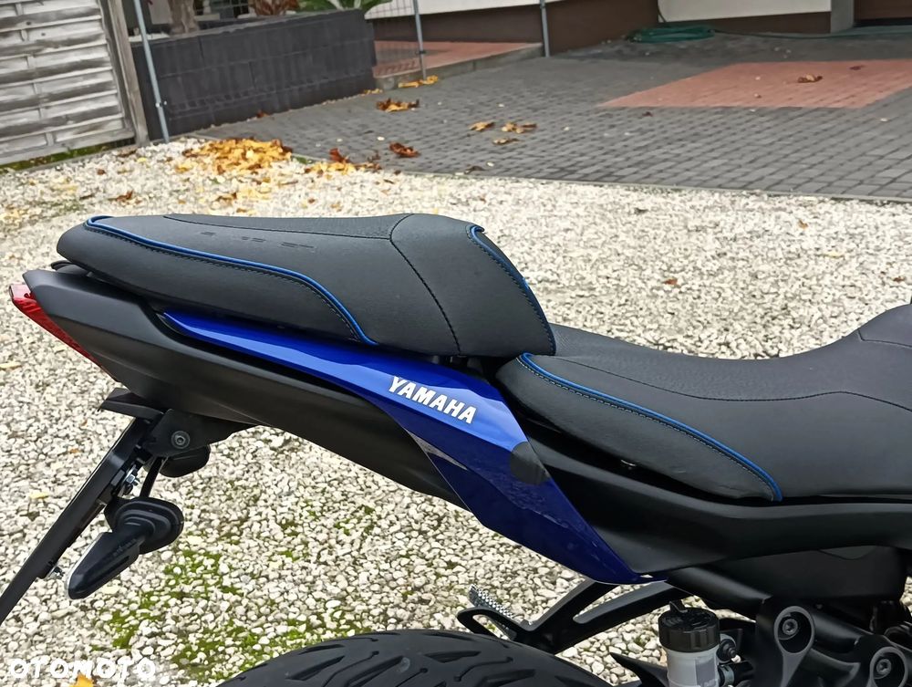 Yamaha MT - 33