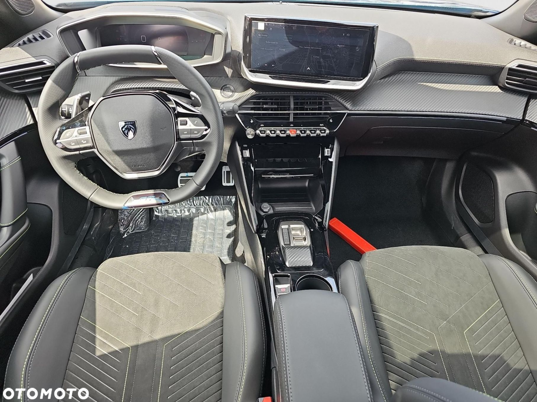 Peugeot 2008 - 12