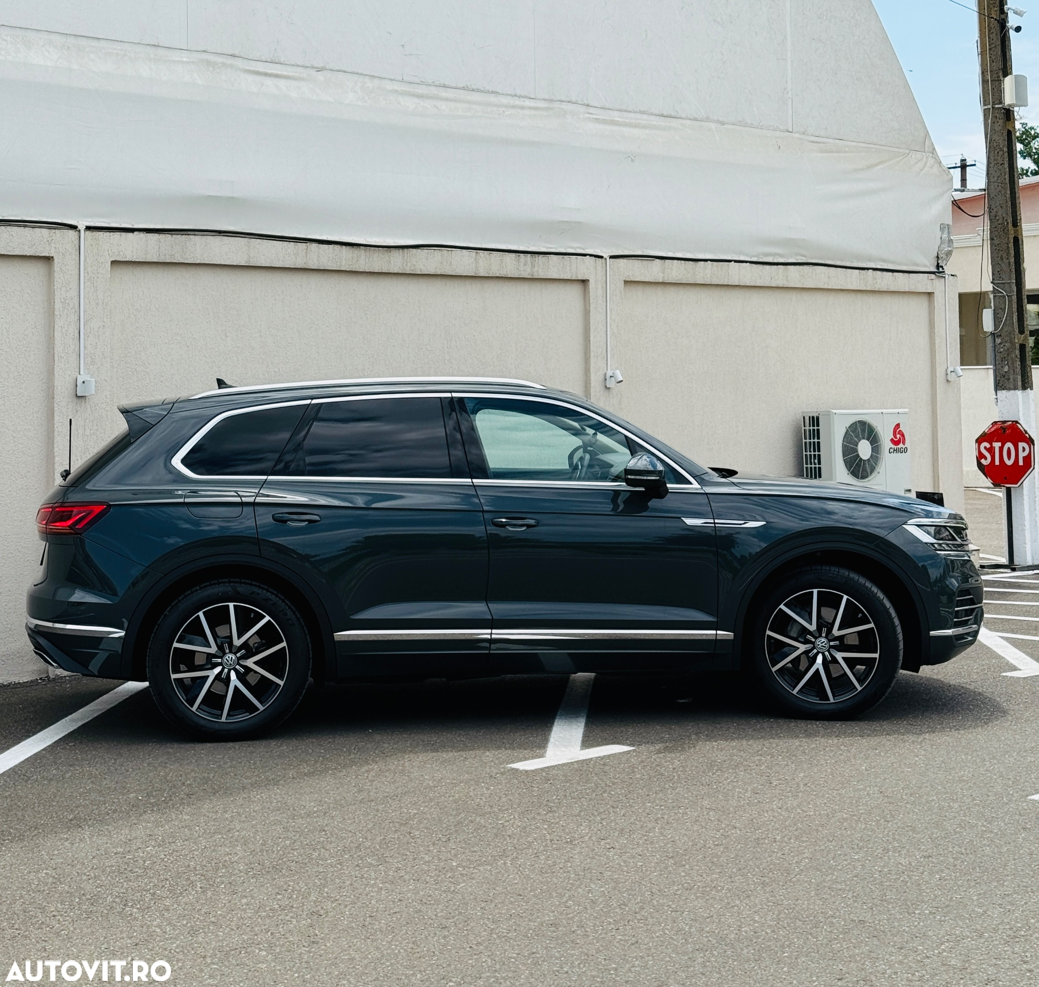 Volkswagen Touareg 3.0 V6 TDI 4Motion DPF Automatik Elegance - 2