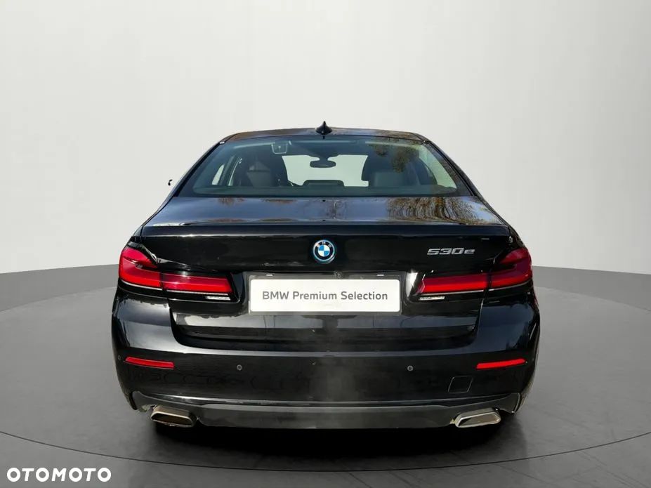 BMW Seria 5 530e Luxury Line - 7
