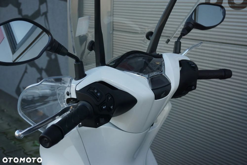Honda SH - 17