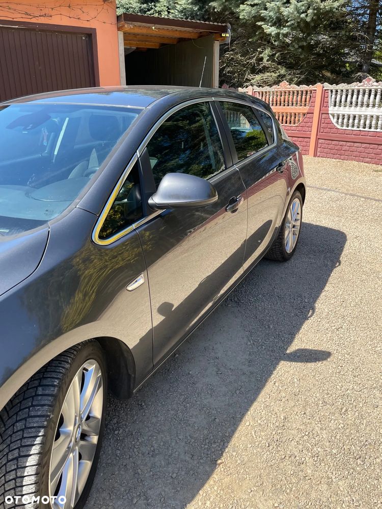 Opel Astra 1.7 CDTI DPF - 4