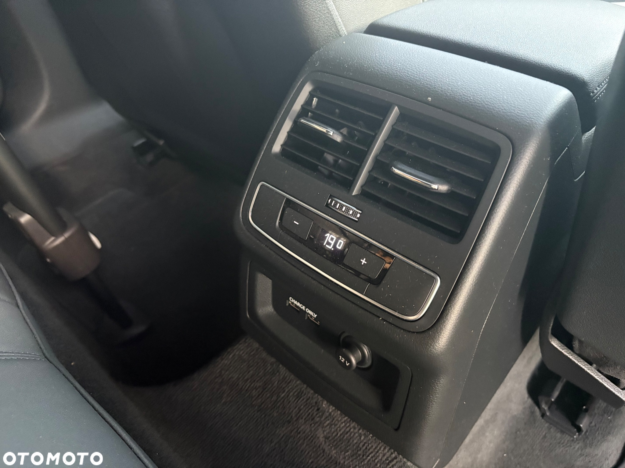Audi A4 Avant 40 TDI Sport S tronic - 11