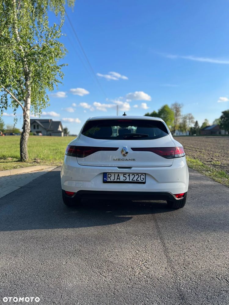 Renault Megane - 5