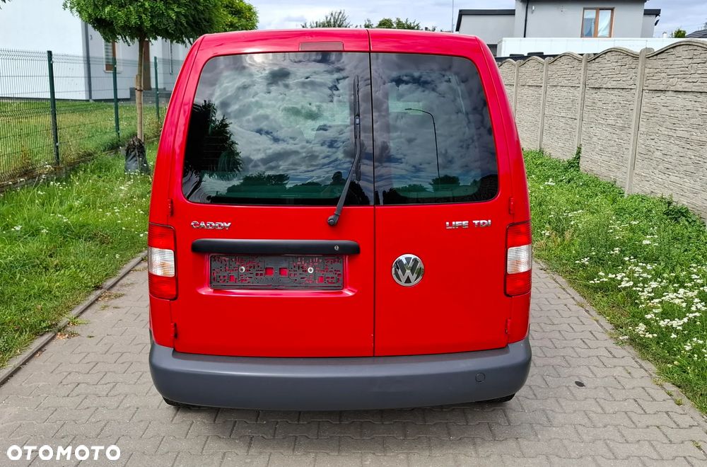 Volkswagen Caddy - 11