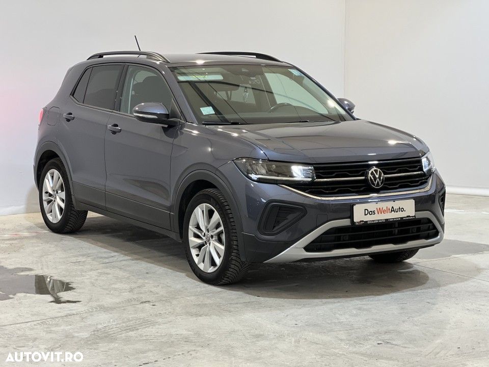 Volkswagen T-Cross - 33