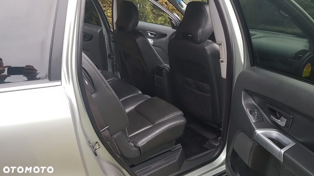 Volvo XC 90 2.4 D5 - 9