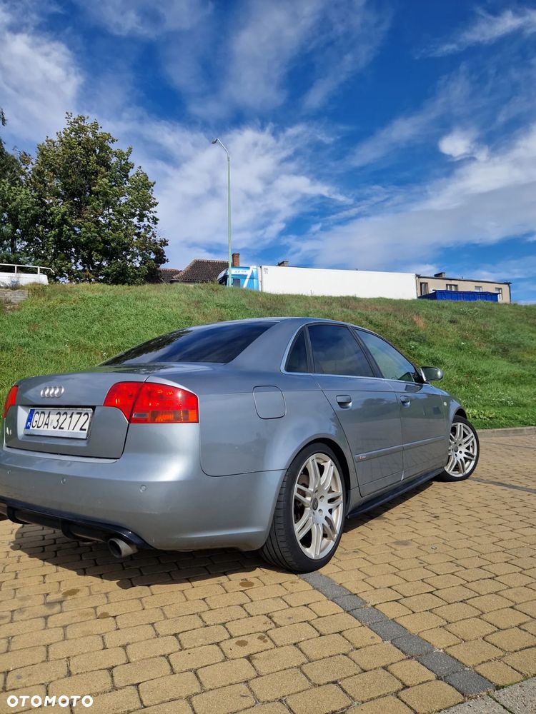 Audi A4 - 5