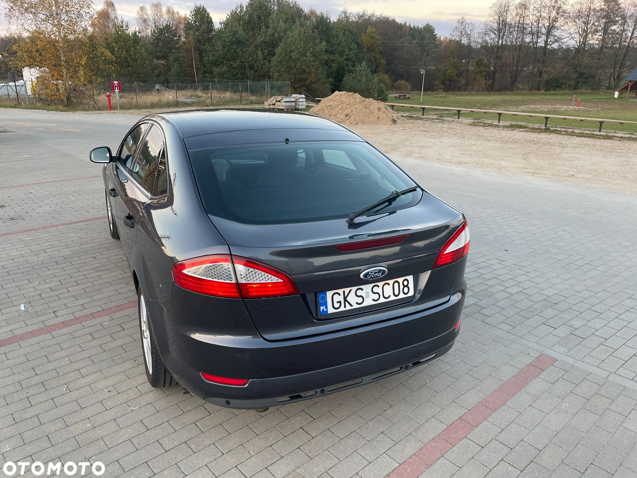 Ford Mondeo - 7