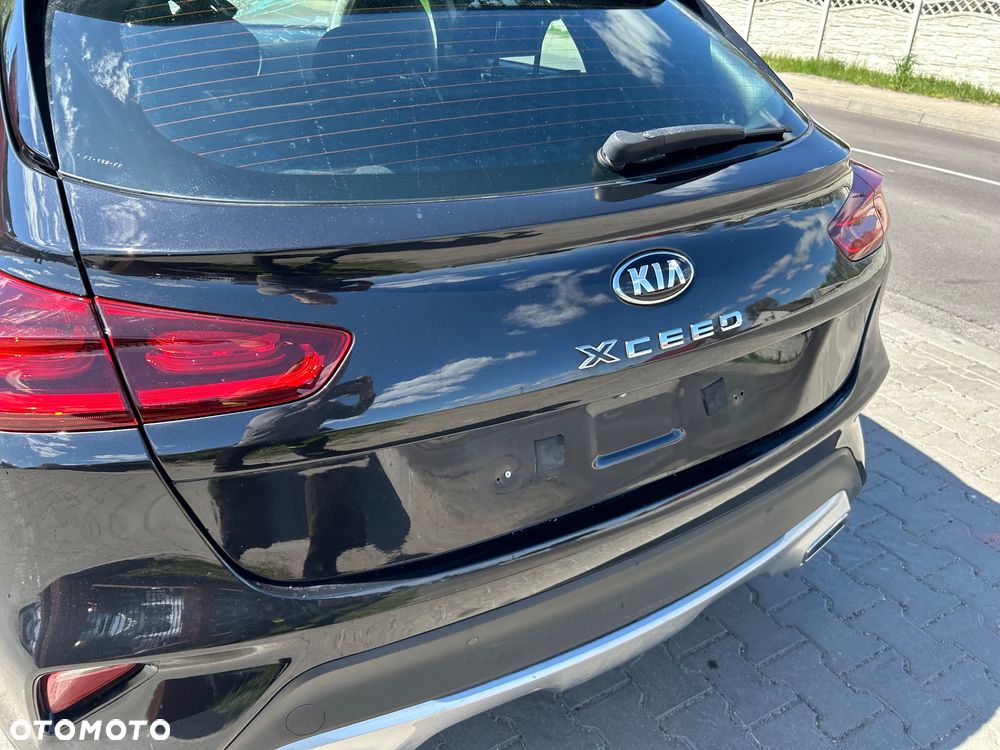 Kia XCeed - 31