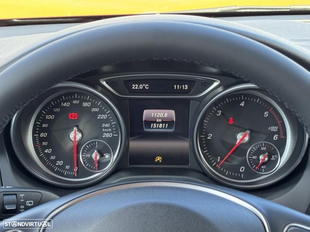 Mercedes-Benz CLA 180 d Shooting Brake Fleet Pack Plus - 12
