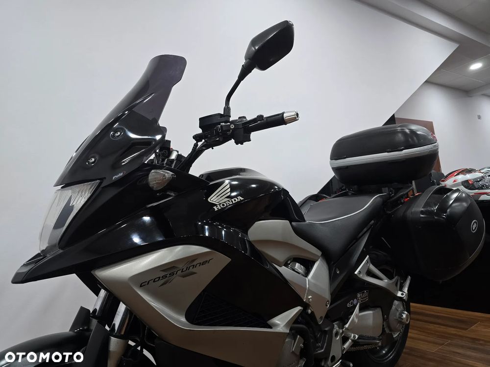 Honda VFR - 4